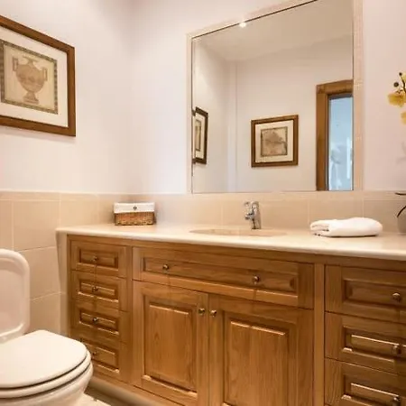 Quinta Sula - 5 Min Walk To Beach - Big Grand House - 15 Mins To Lake Willa *